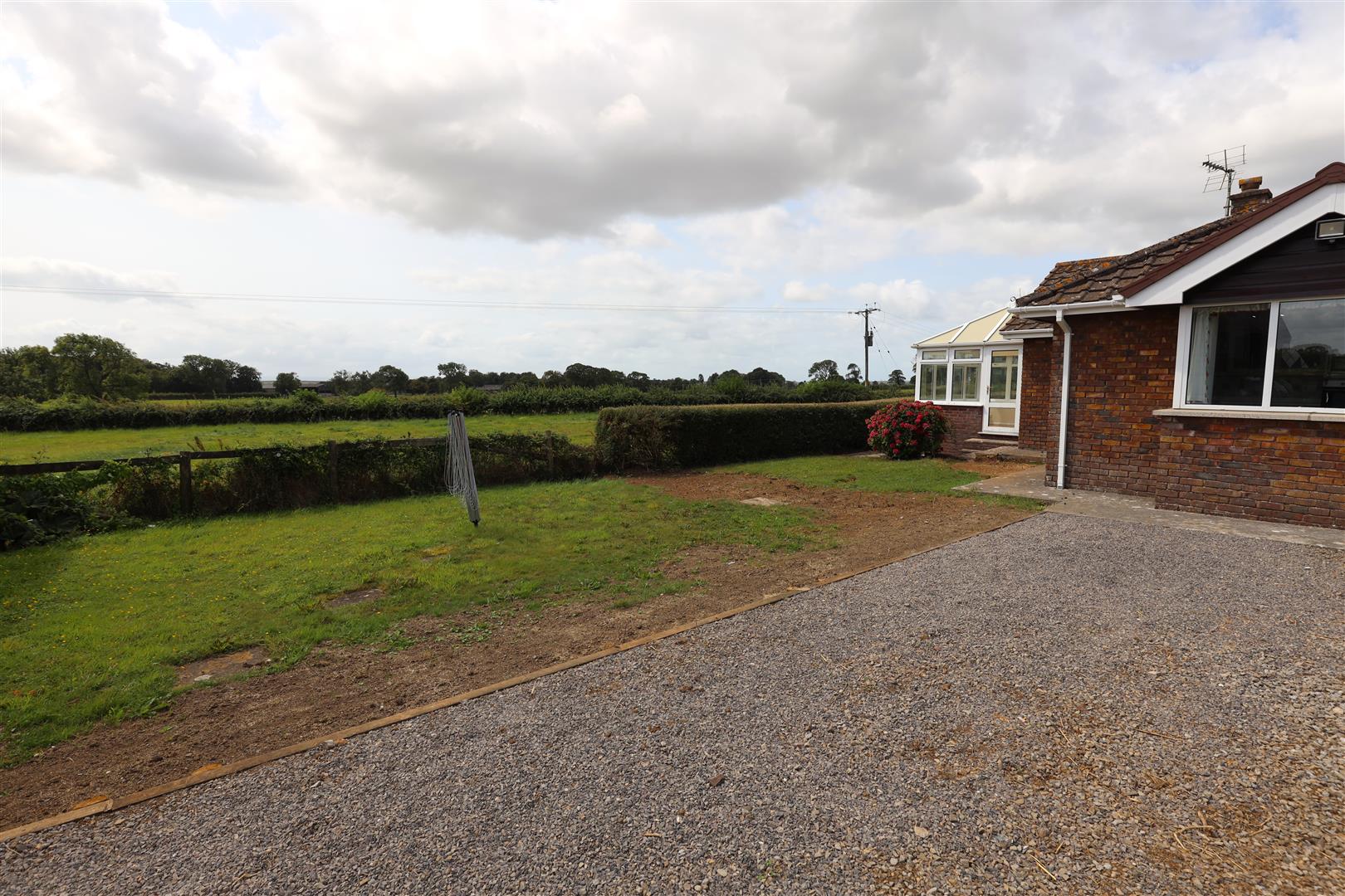 Twmpath Newydd, Colwinston,  Cowbridge, Vale of Glamorgan, CF71 7NJ